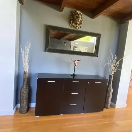 Holiday home Romeo *