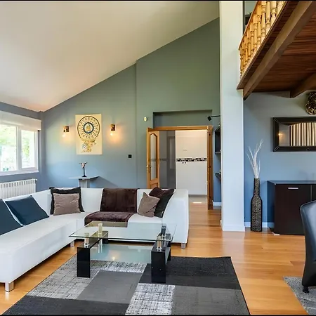 Romeo Ferienhaus Oviédo